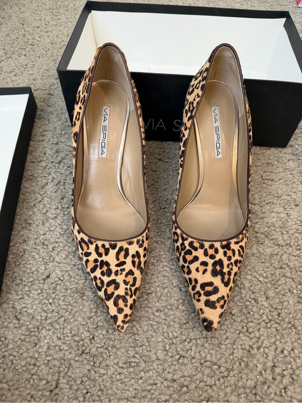 Via Spiga Amanda 2 Leopard Pumps